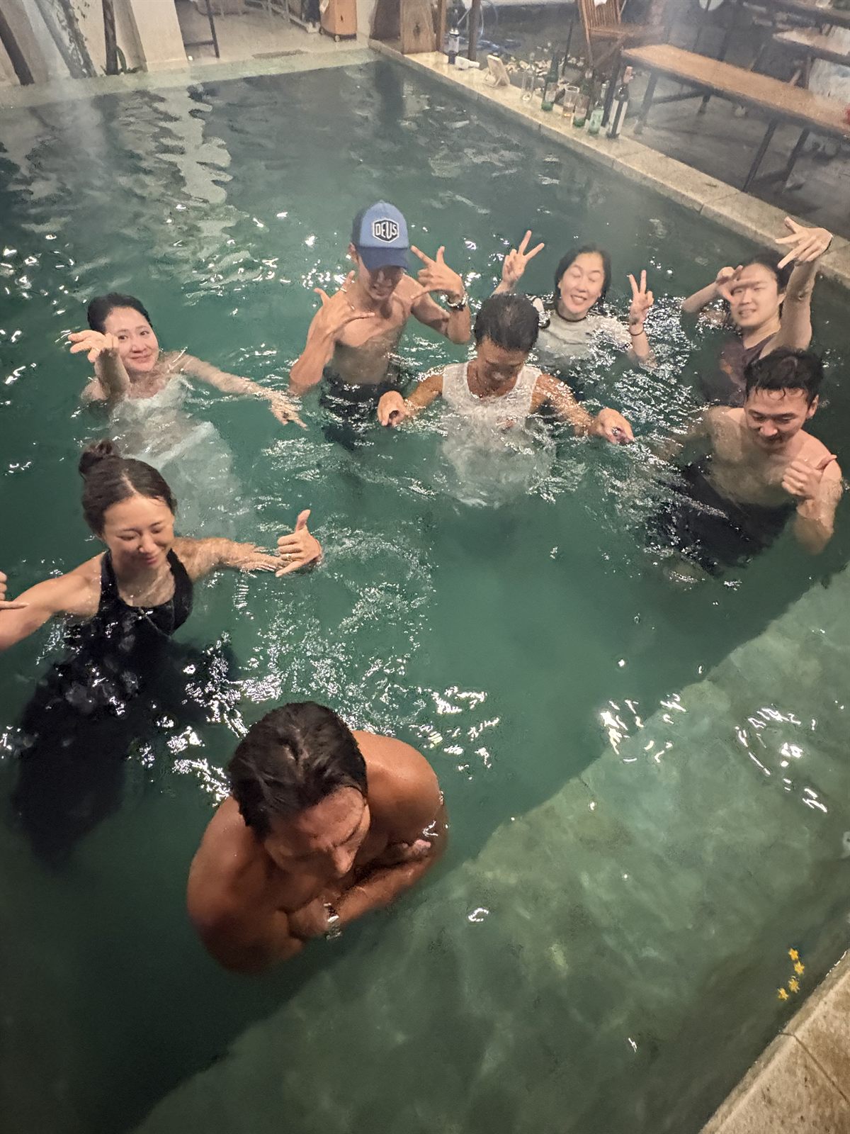 오름서프하우스 캠프 파티